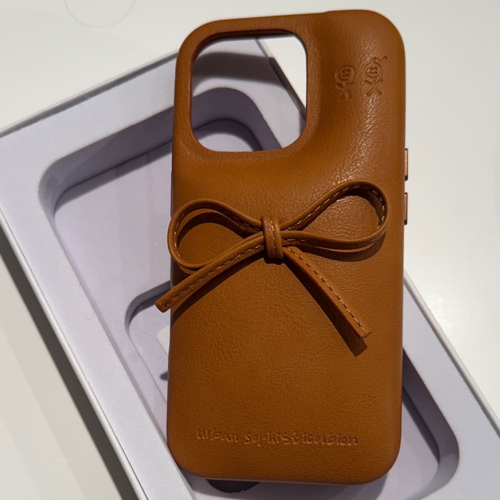 iphone 16 pro ribbon urban sophistication phone case -nwot